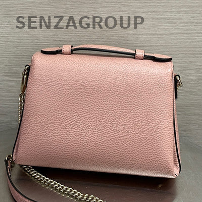 Gucci Messenger Bag Pink Gold Buckle Leather Women's Shoulder Crossbody