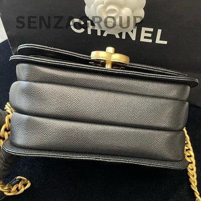 Chanel 21 Messenger Bag Black Gold Hardware Calfskin Chain Shoulder Crossbody