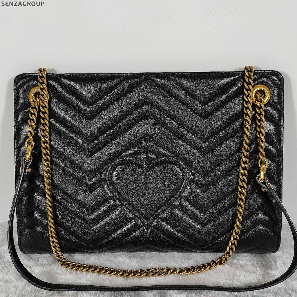 Gucci Marmont Matelassé Chain Shoulder Bag in Black Gold