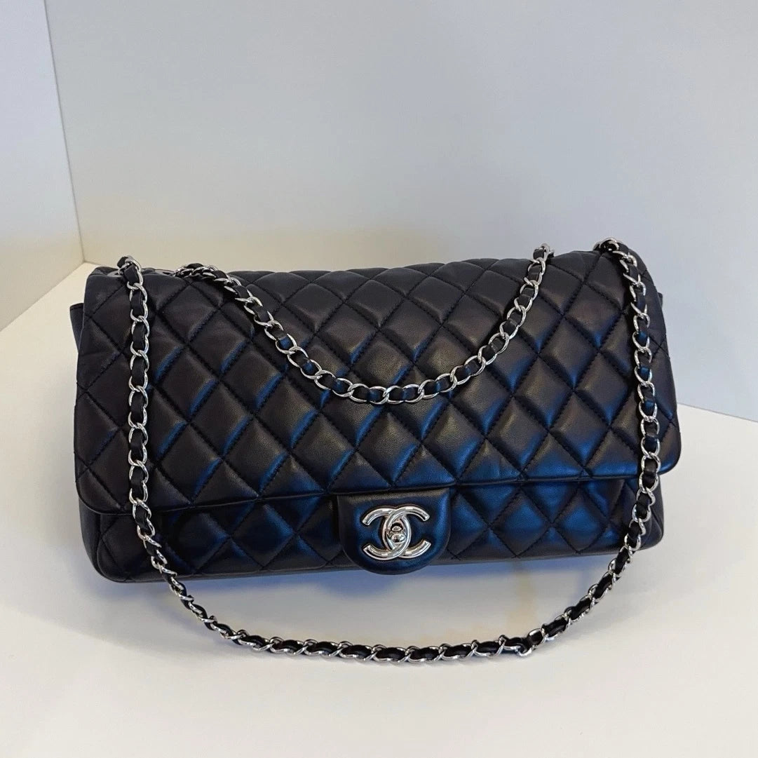 Chanel Classic Flap Chain Black Shoulder Bag Crossbody Diamond Silver Hardware