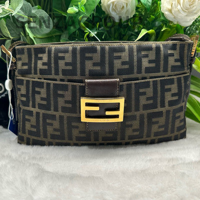 Fendi Baguette Shoulder Bag Vintage Brown Monogram Gold Buckle Classic