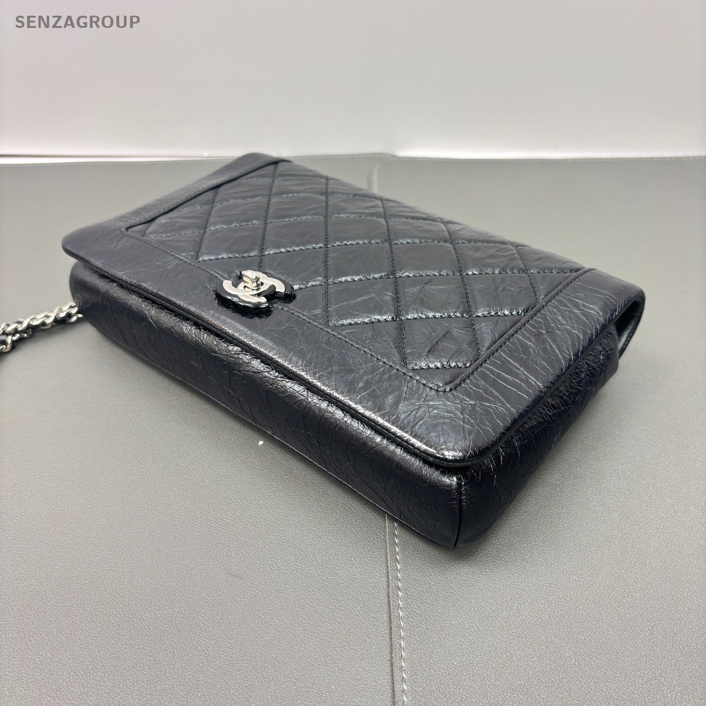 Chanel woc Oil waxed leather Diamond Pattern Chain Shoulder bag Black Silver