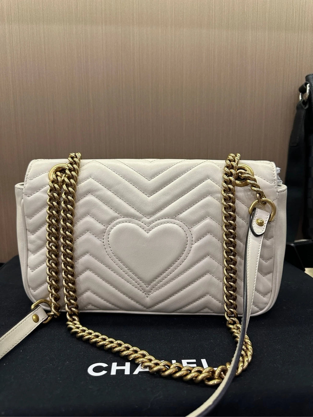 Gucci Marmont White Shoulder Bag Excellent