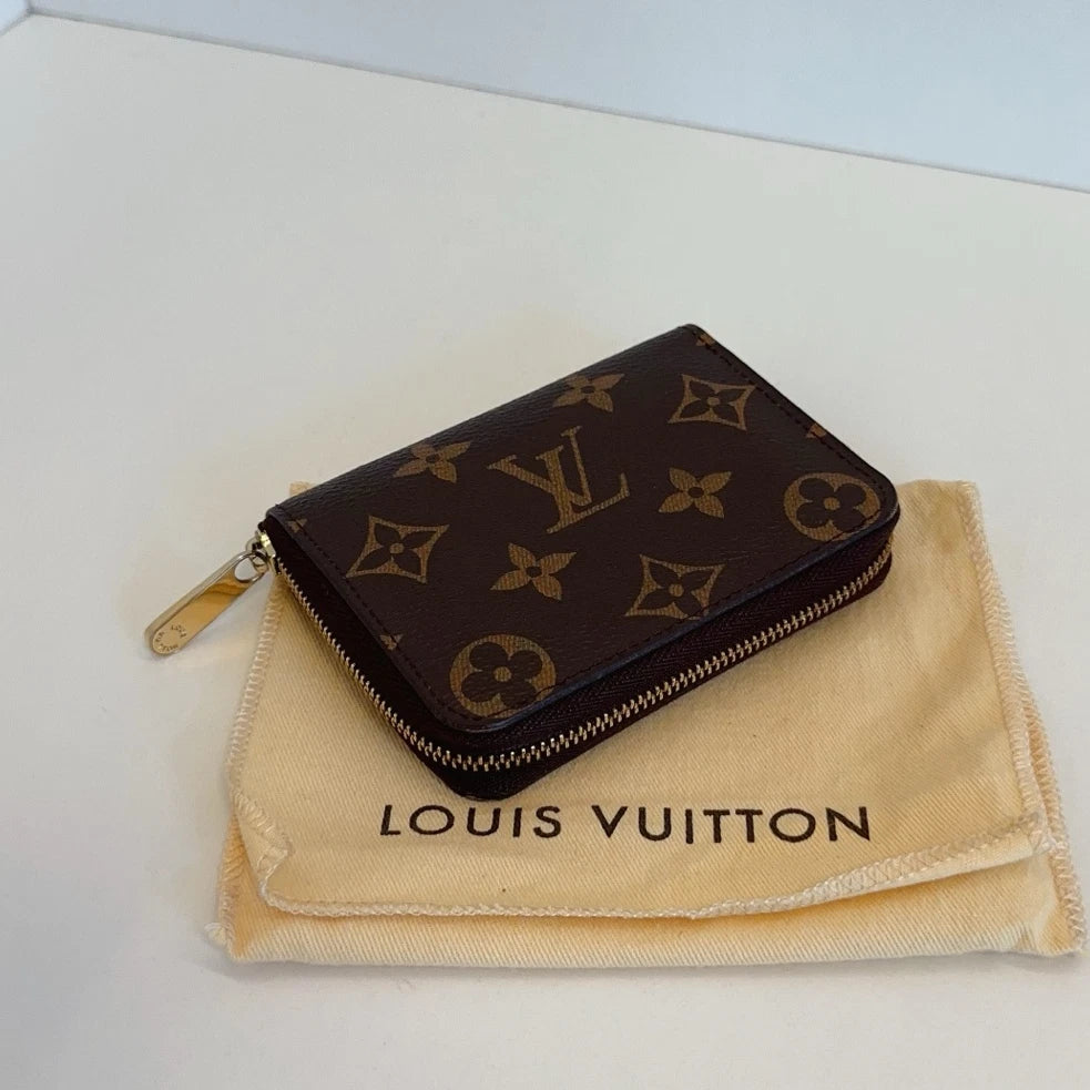 Louis Vuitton Zippy Monogram Canvas Brown Card Holder Clutch
