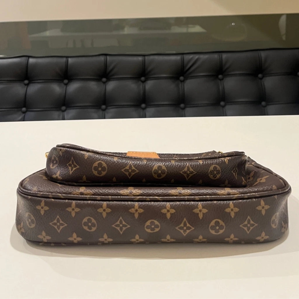 Louis Vuitton Monogram 5-in-1 Canvas Shoulder Crossbody Bag For Women