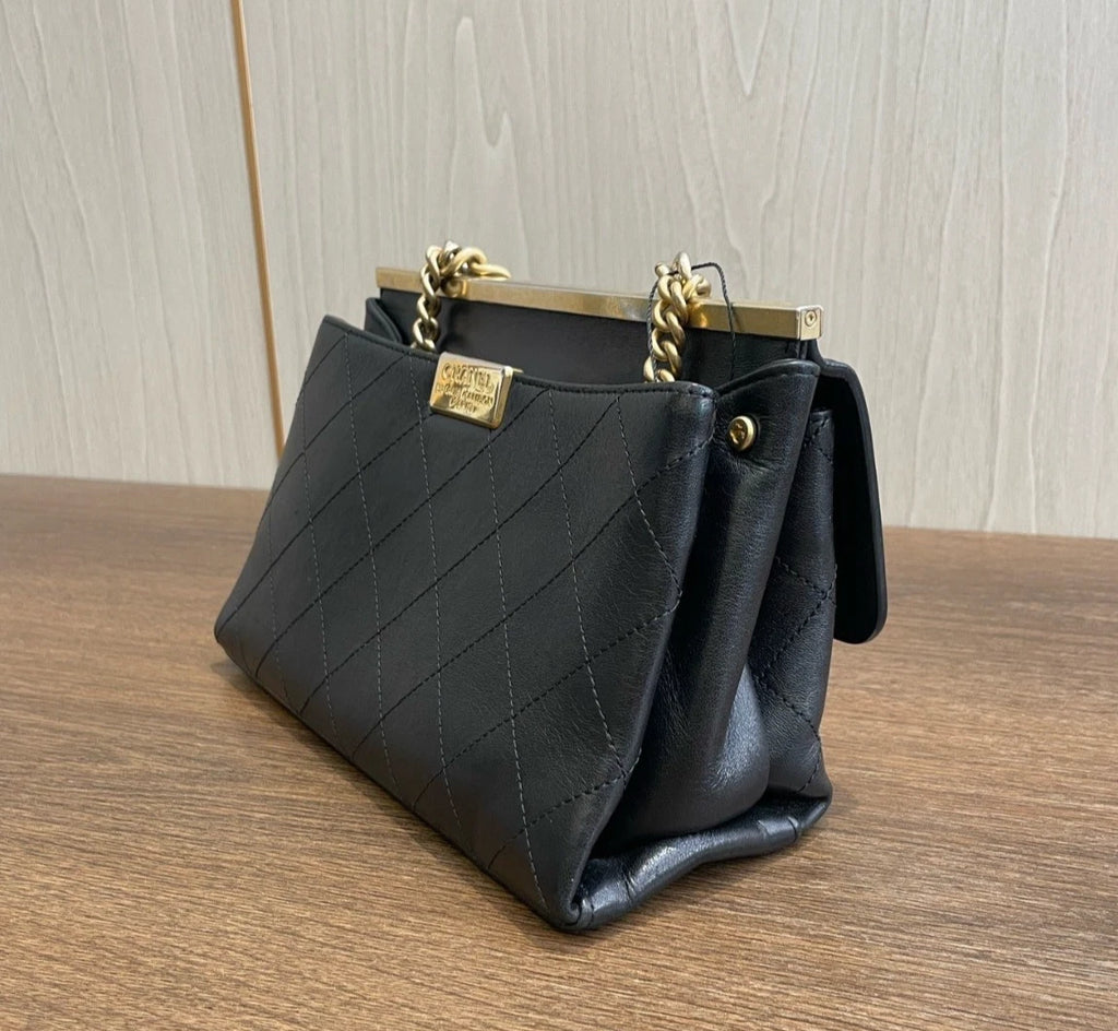 Chanel Message Bag Diamond Shoulder Bag Crossbody Bag Black Women Fashion
