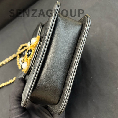 Chanel 20A Pearl & Onyx Quilted Phone Chain Crossbody Bag