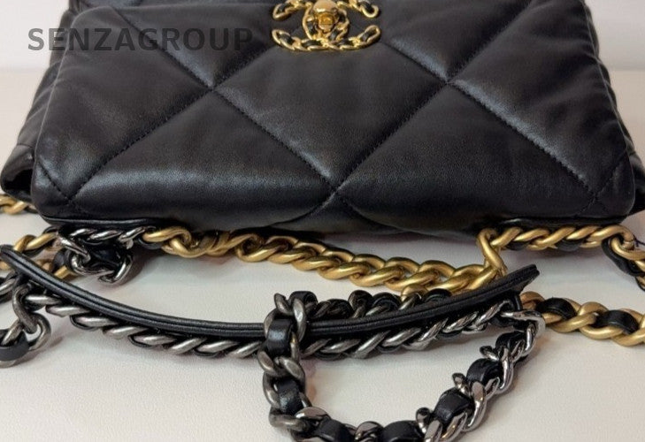 Chanel 19 CC Logo Diamond Pattern Chain Shoulder Bag Black Gold Women Classic