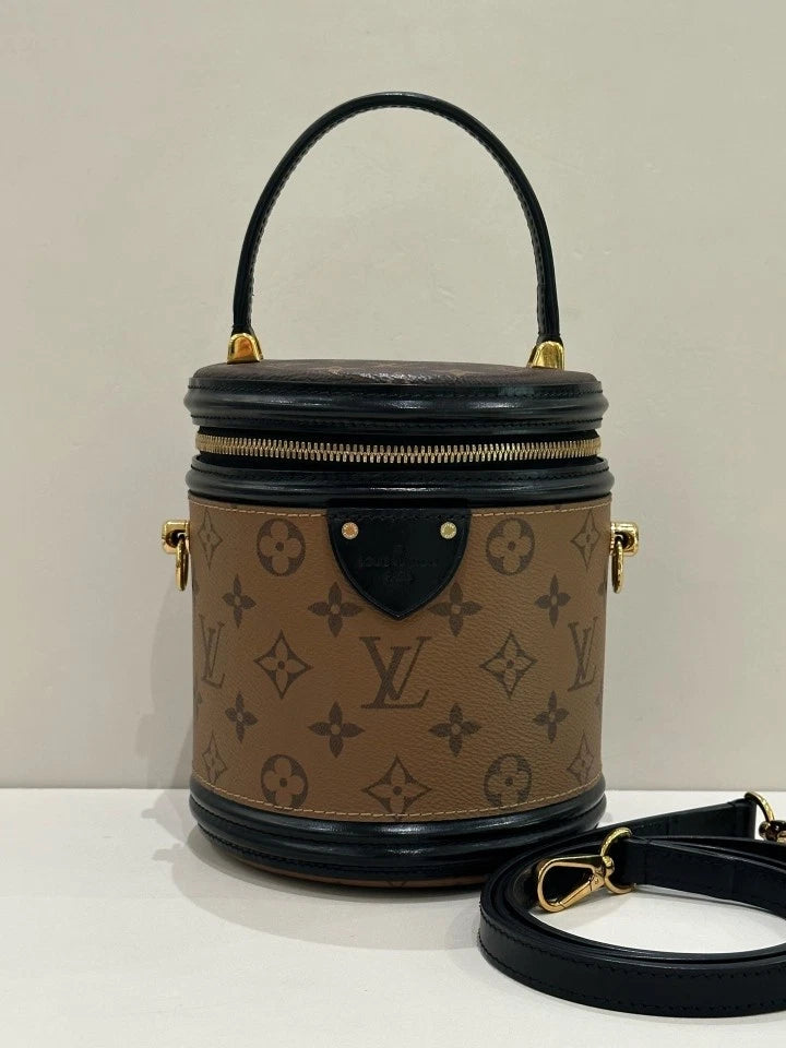 Louis Vuitton Canvas Chip Bucket Handbag For Women