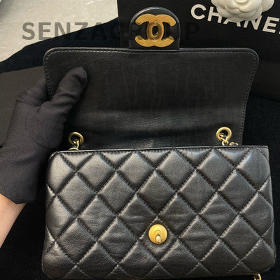 Chanel Black Gold Quilted Chain Shoulder Crossbody Bag Classic Fashion
