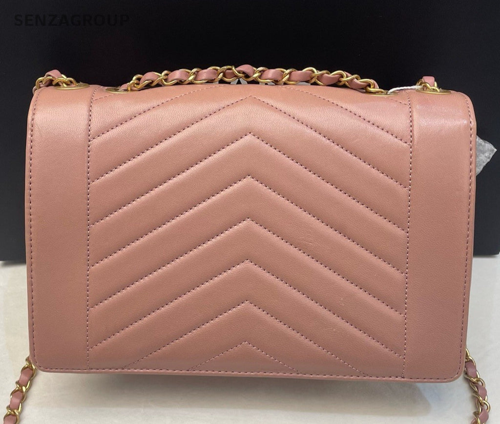 Chanel Envelope Chevron Chain Shoulder Bag Crossbody Pink Gold Women Classic