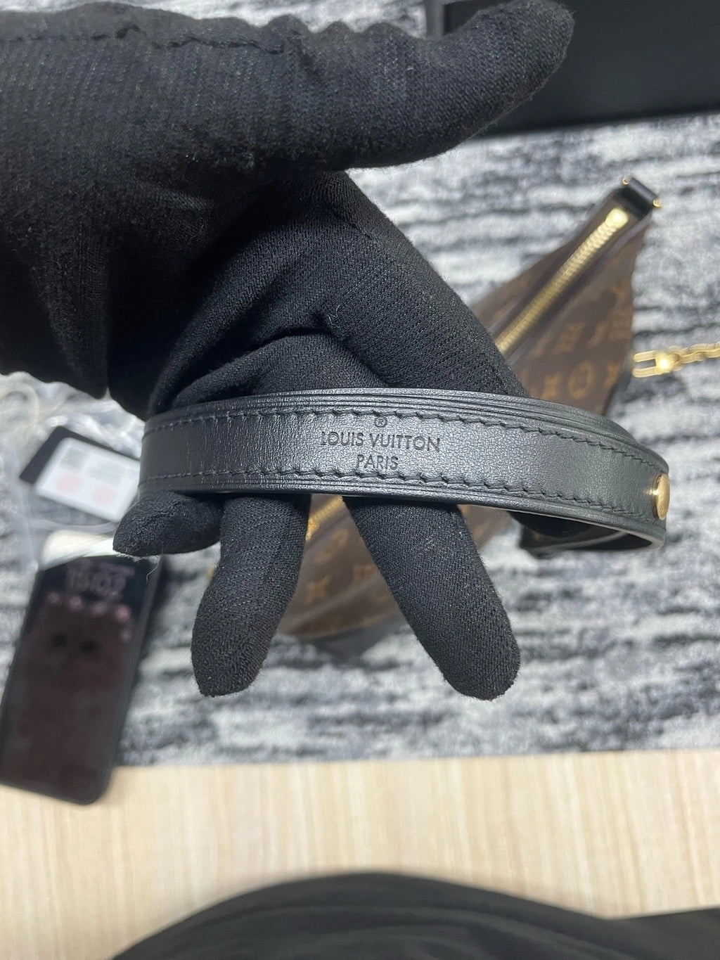Louis Vuitton Boulogne Leather Black Shoulder Bag Crossbody Excellent