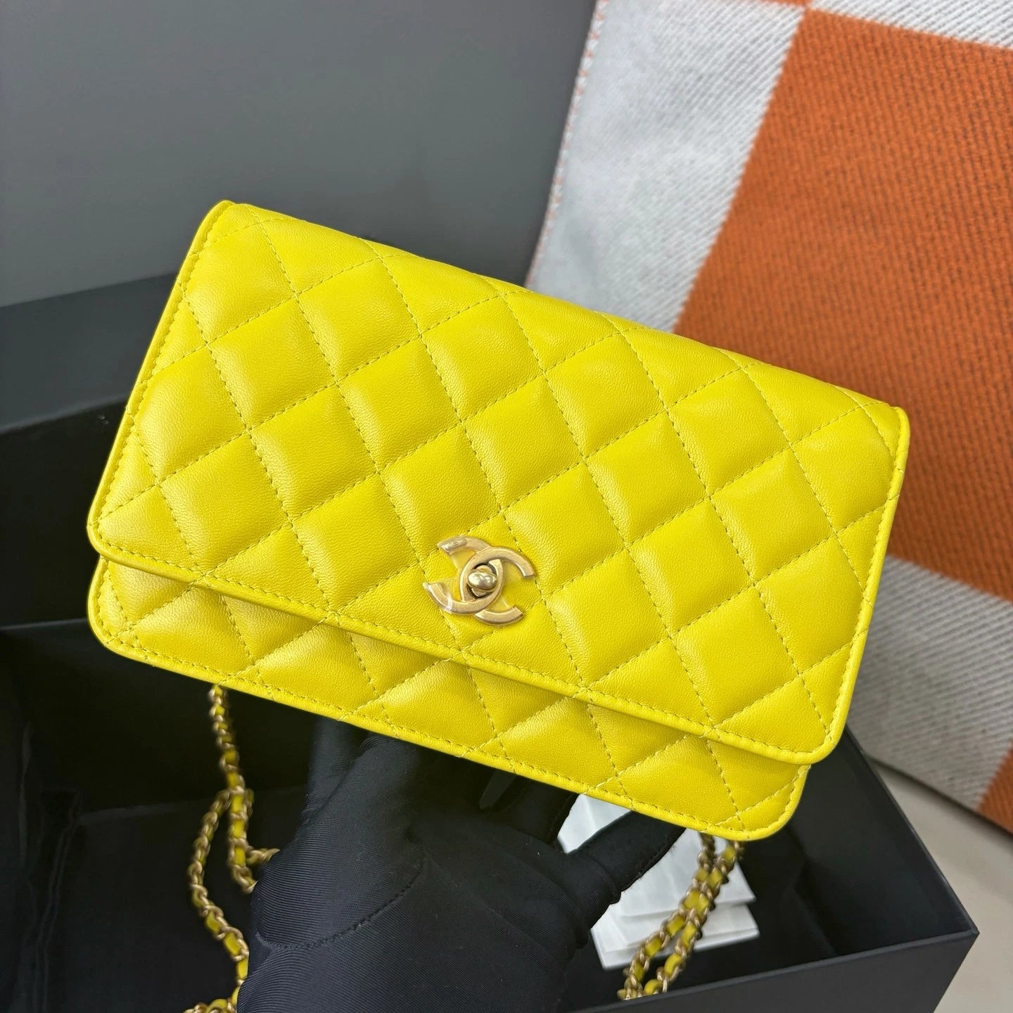 Chanel Diamond WOC Chain Shoulder Bag Crossbody Yellow Gold Used Women Classic
