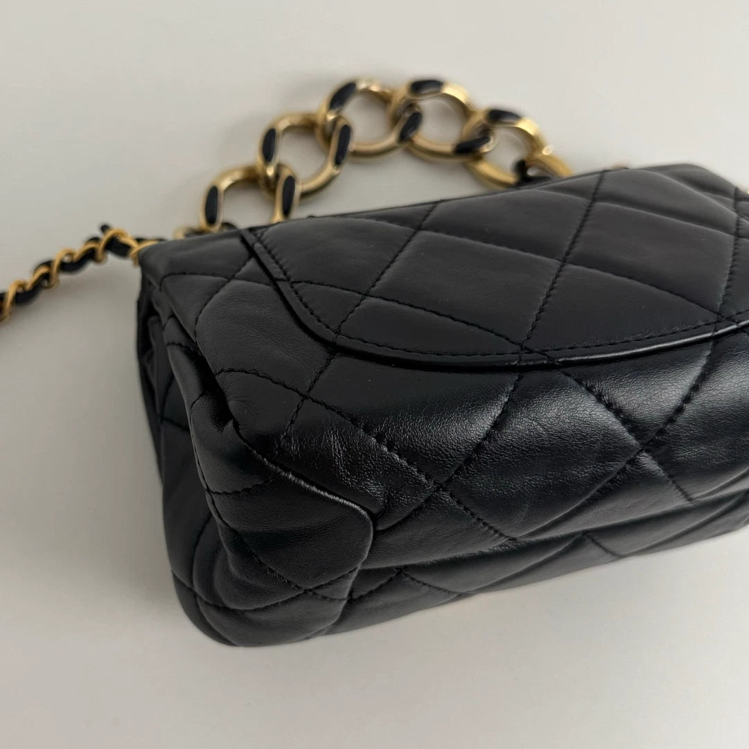 Chanel Diamond Mini Chain Shoulder Bag Crossbody Black Gold Women Classic