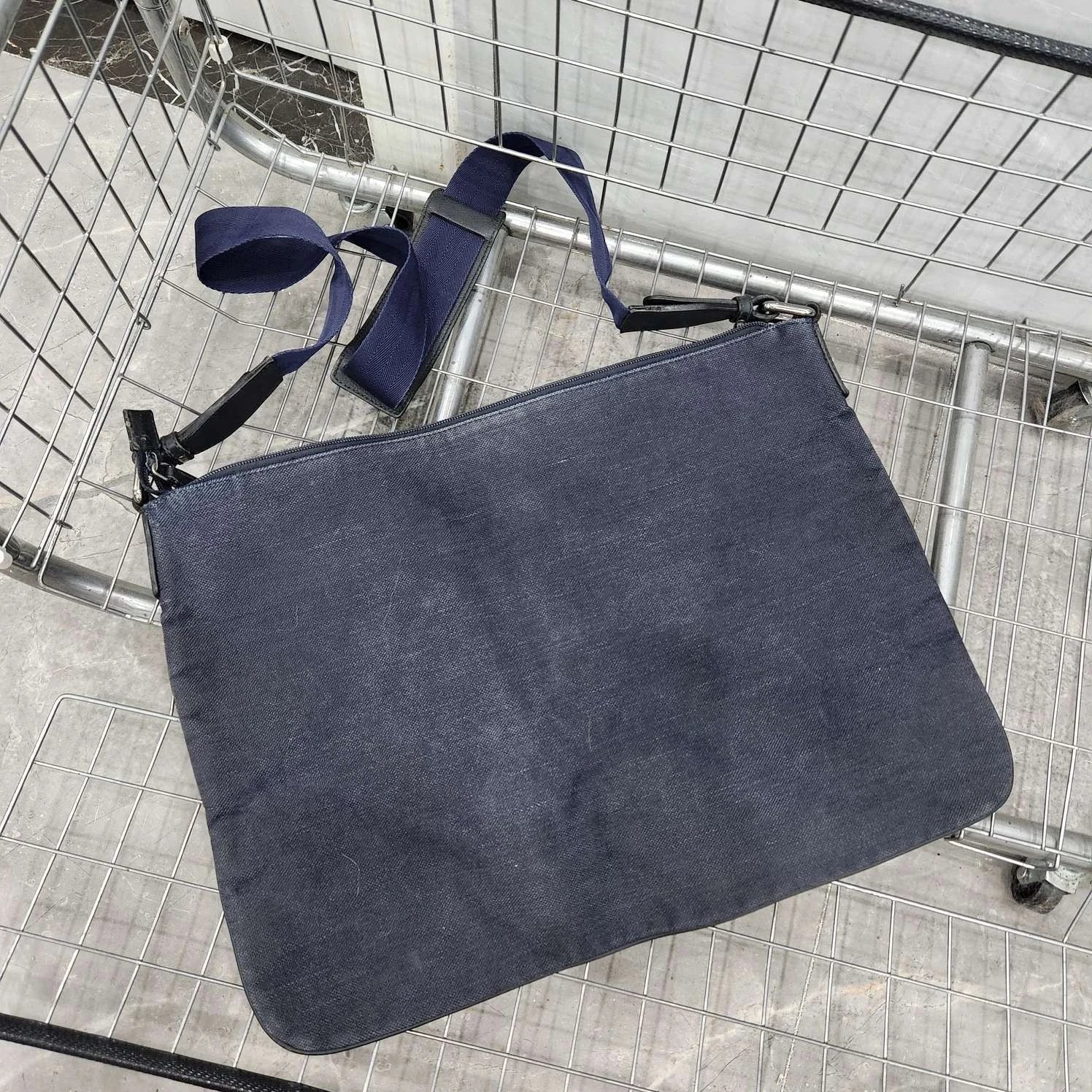 Gucci Canvas Large Messenger Shoulder Crossbody Women