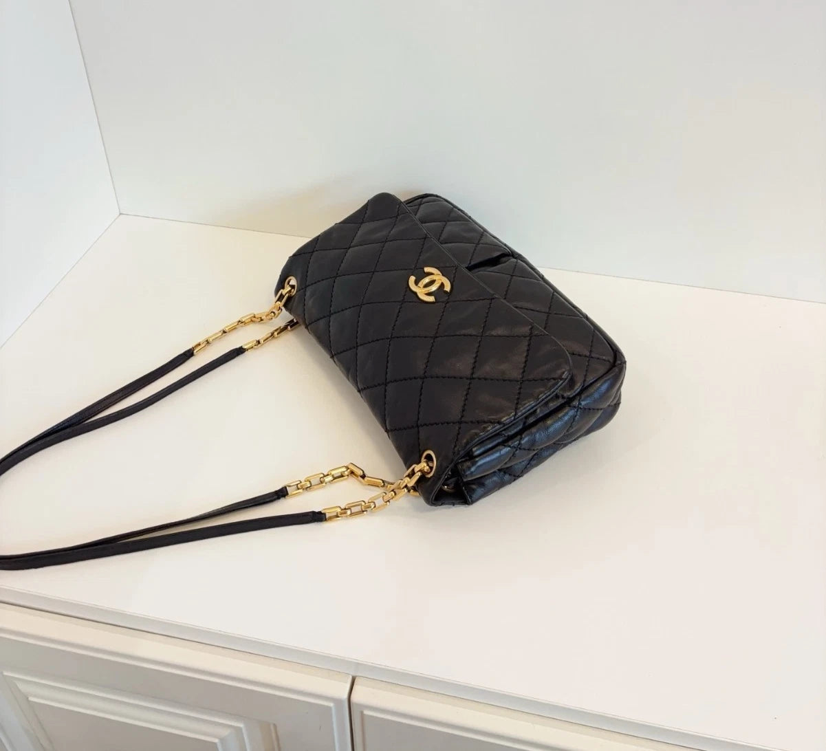 Chanel Classic Flap Jumbo Calfskin Diamond Shoulder Bag Crossbody Bag Women