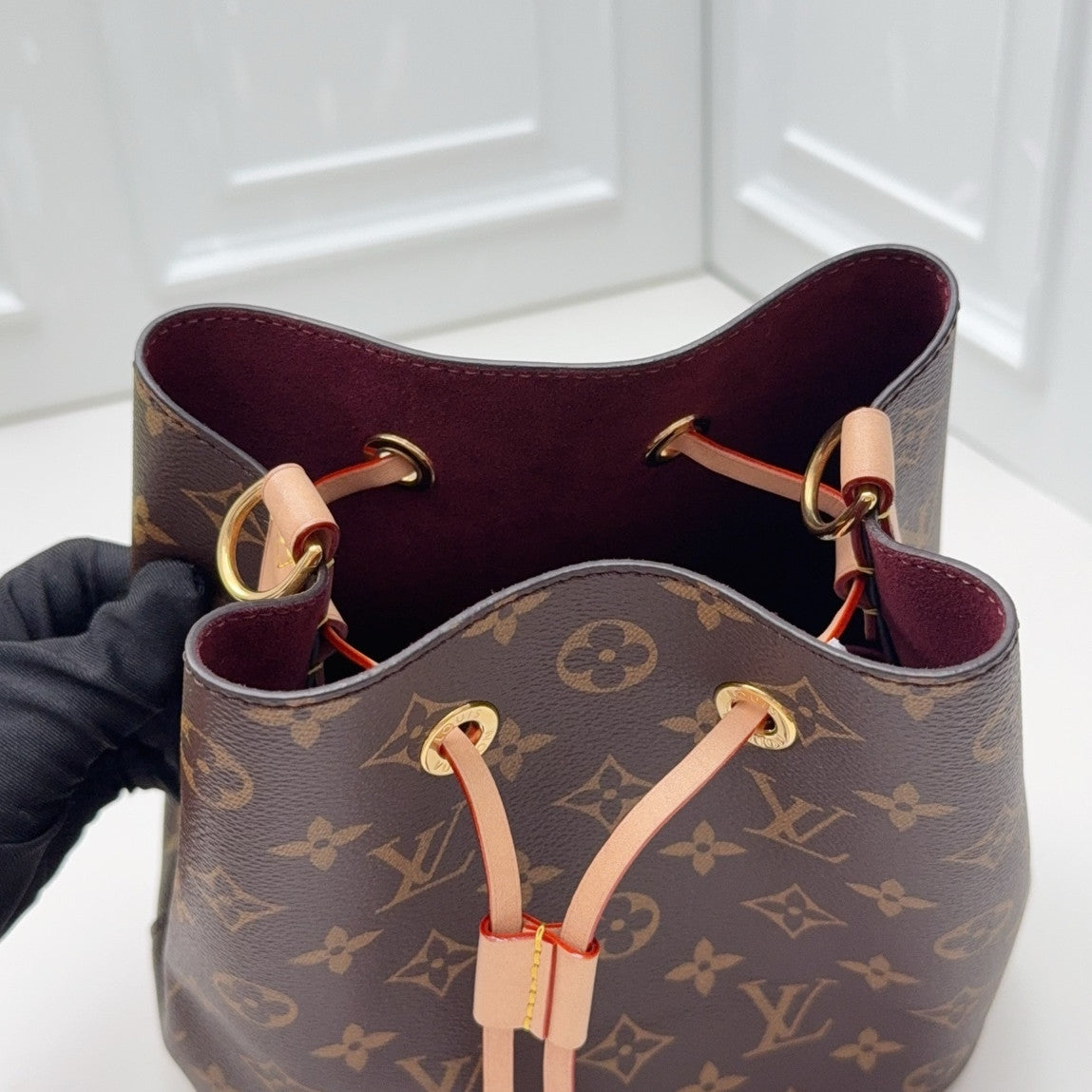 Louis Vuitton Monogram NeoNoe BB Bucket Bag - Women's Classic Handbag