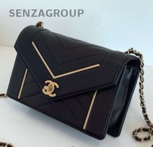Chanel Chevron Mini Chain Shoulder Bag Crossbody Black Gold Women Classic