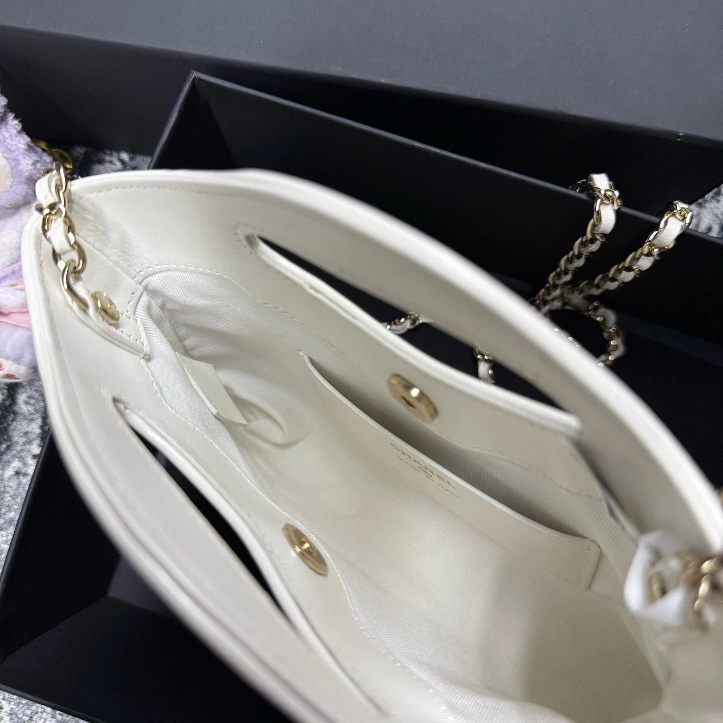Chanel 31 Nano Lambskin Tote Bag White Gold Excellent