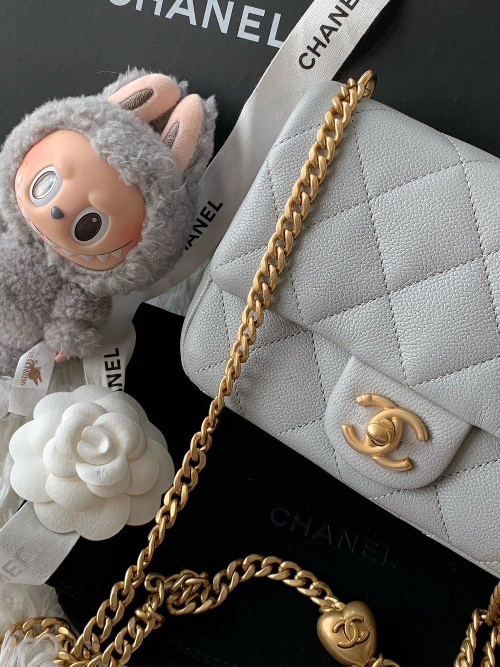 CHANEL Heart 20cm Gray Leather Crossbody Bag For Women