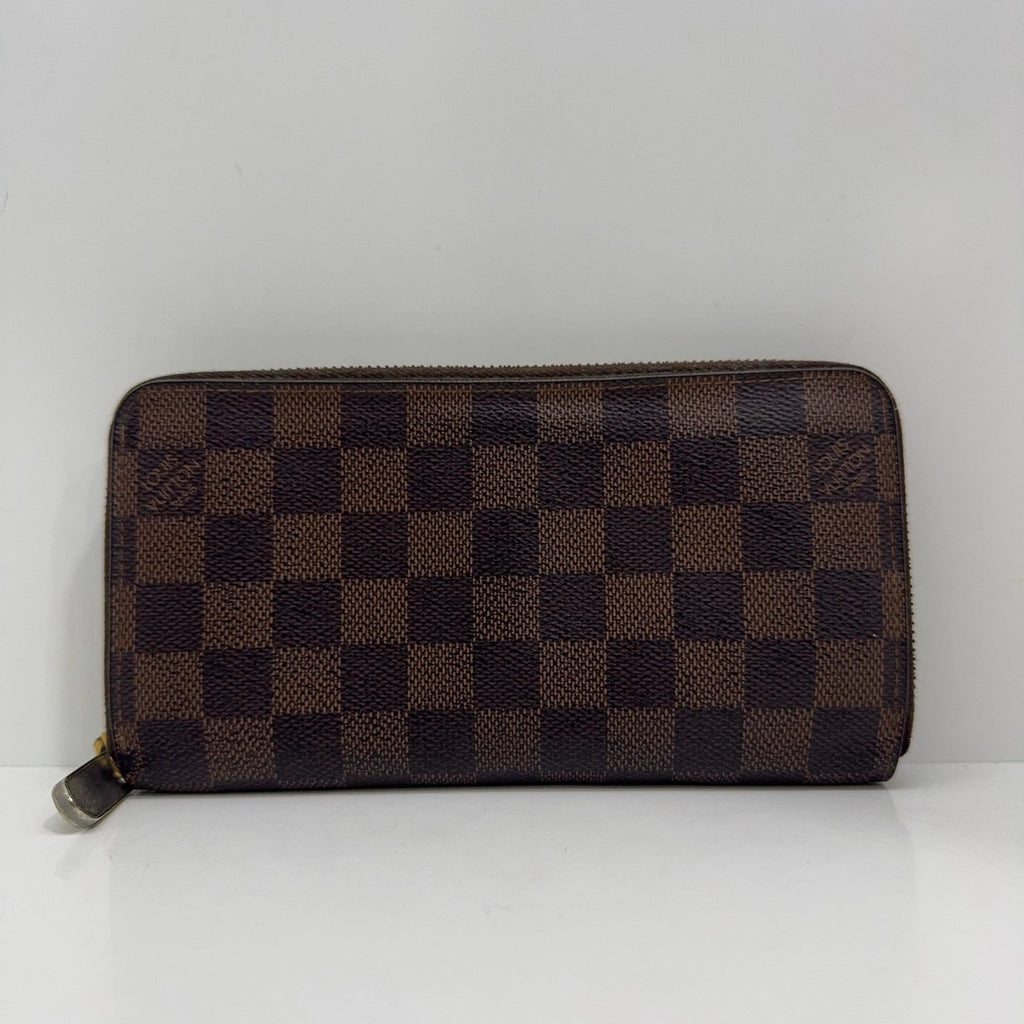 Authentic Louis Vuitton Damier Canvas Wallet For Women