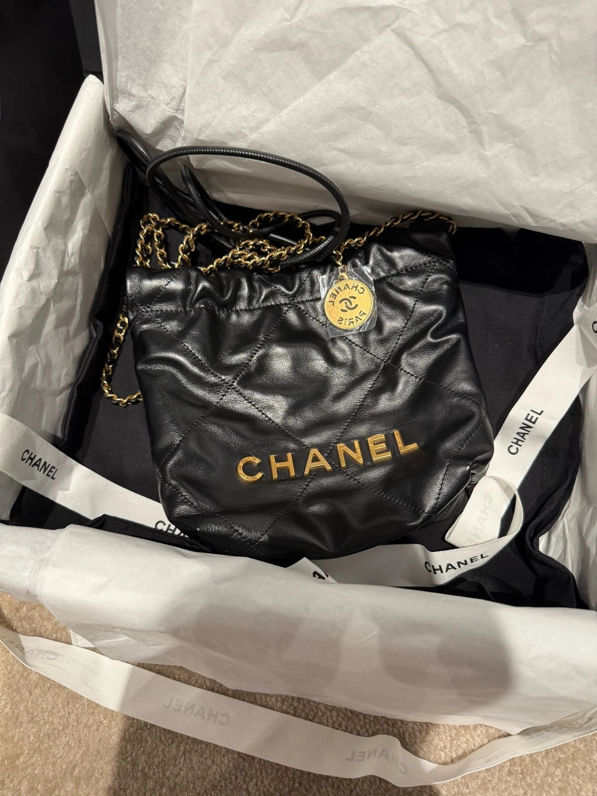 New CHANEL 22 Bag Mini Black Gold Tote Shoulder Bag For Women
