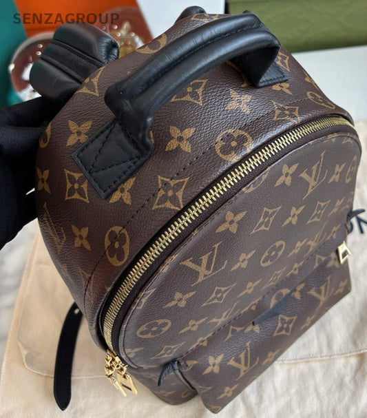 Louis Vuitton Monogram Classic Blackpack Medium Amost brand NEW Chip Version