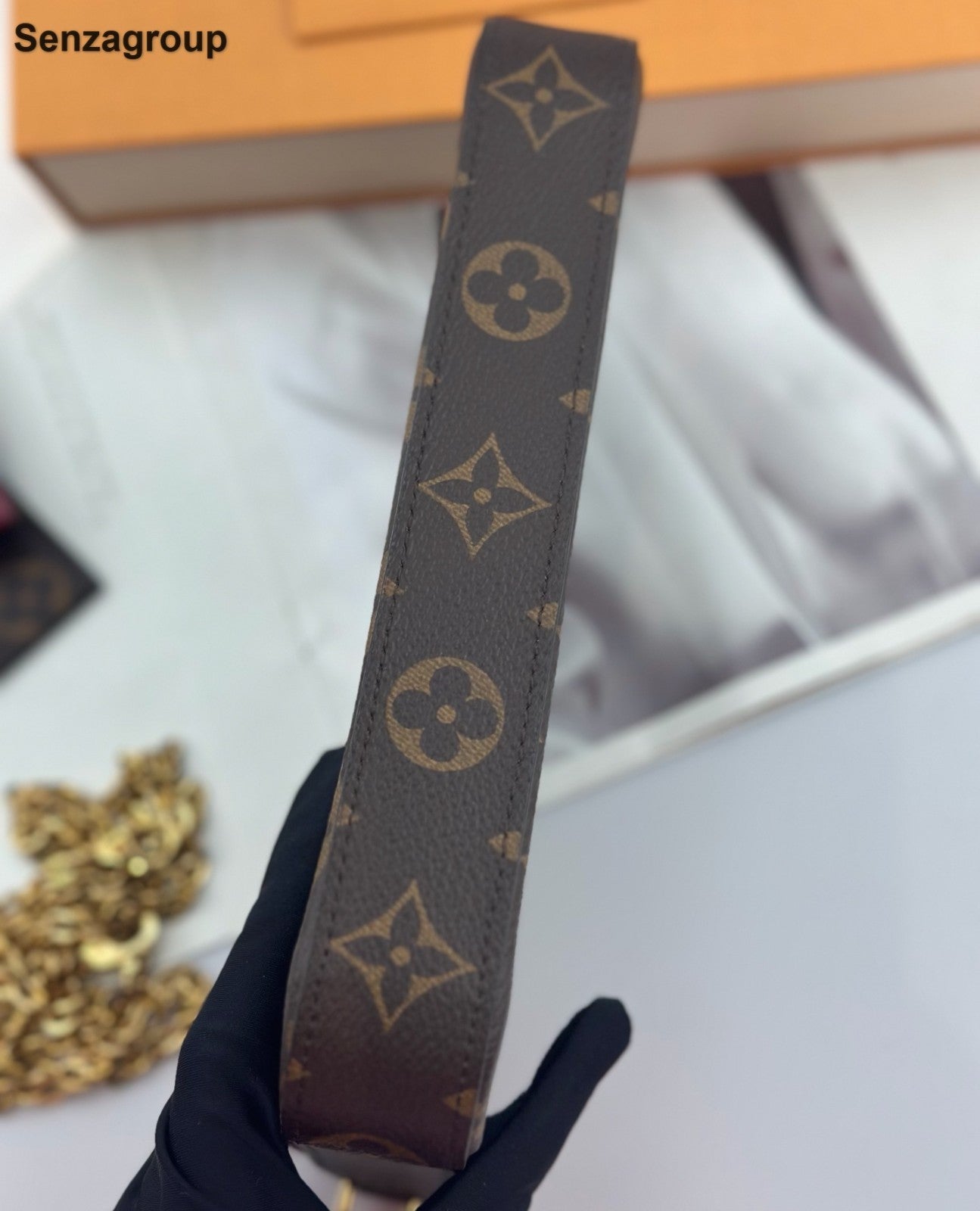 Louis Vuitton Monogram Canvas Chain Shoulder Bag Brown Gold Women Classic