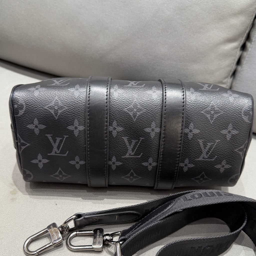 Louis Vuitton Keepall 25 Black Silver Hand Carry Shoulder Bag Unisex Classic