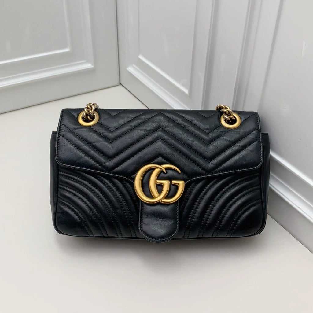 Gucci Marmont26 Chain Shoulder Bag Crossbody Black Gold Women Classic