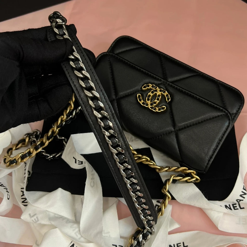 Chanel 19Bag WOC Lambskin Mini Chain Top Handle Crossbody Black Gold Women