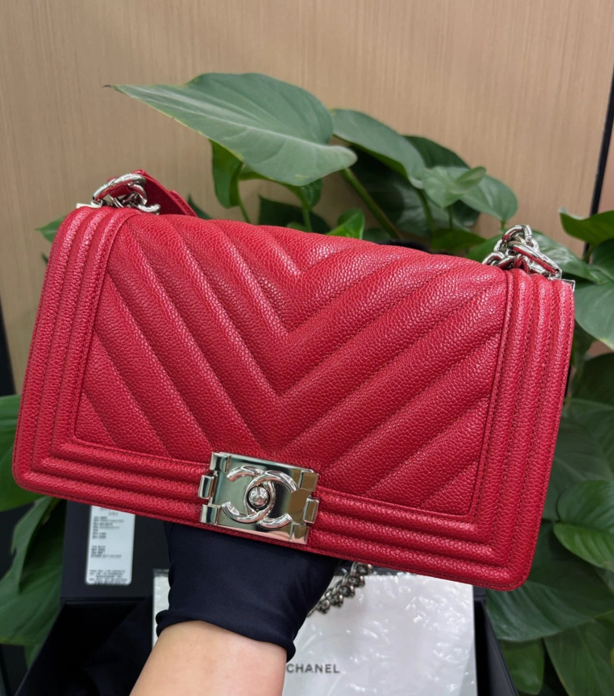 Chanel Leboy Chevron MM Calfskin Shoulder Bag Crossbody Bag Red Women Fashion