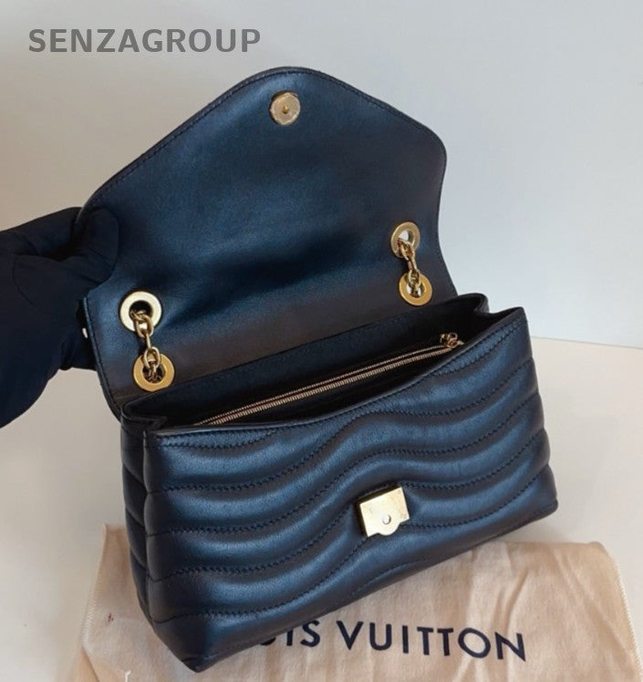 Louis Vuitton New wave Chain Black Gold Shoulder Bag Used Women Classic