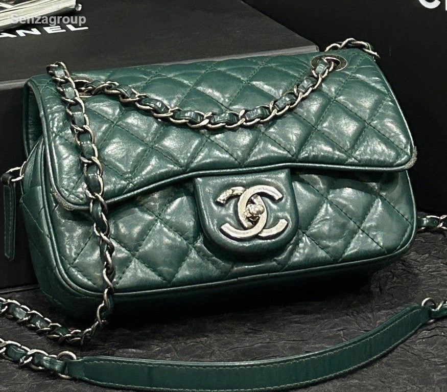 Chanel Diamond Mini Chain Shoulder Bag Crossbody Green Silver Women Classic