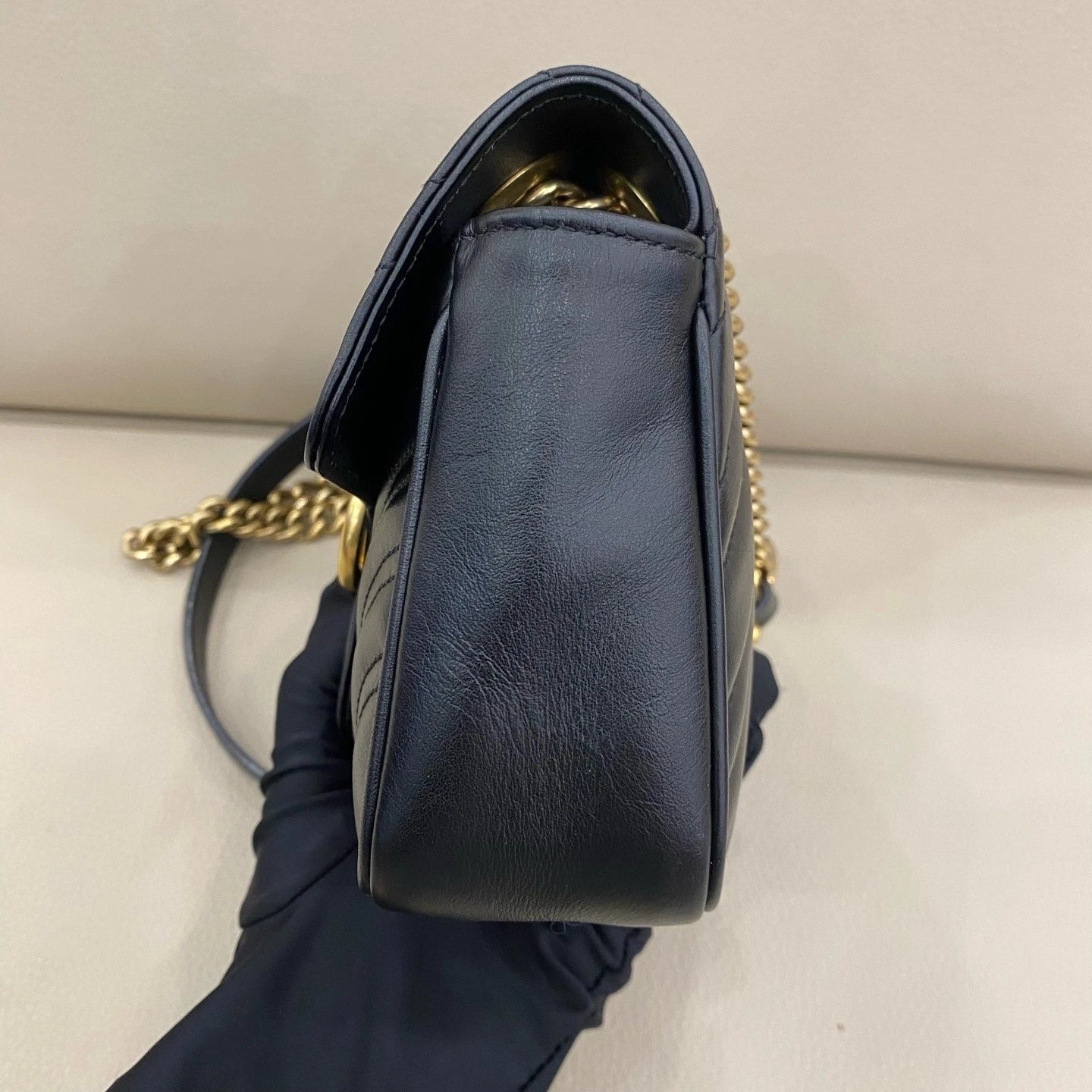 GUCCI Marmont22 Calfskin Small Shoulder Bag For Women Black Gold