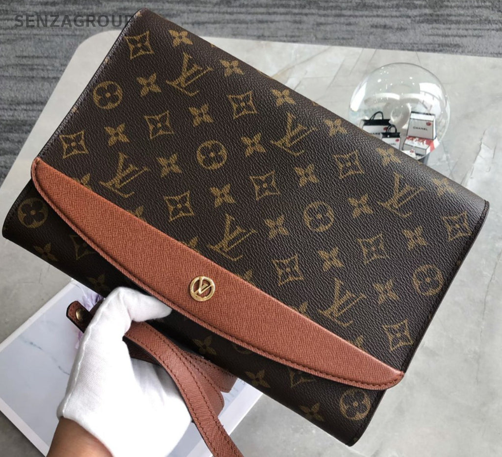Louis Vuitton Envelope bag Monogram Shoulder bag Crossbody Brown Vintage