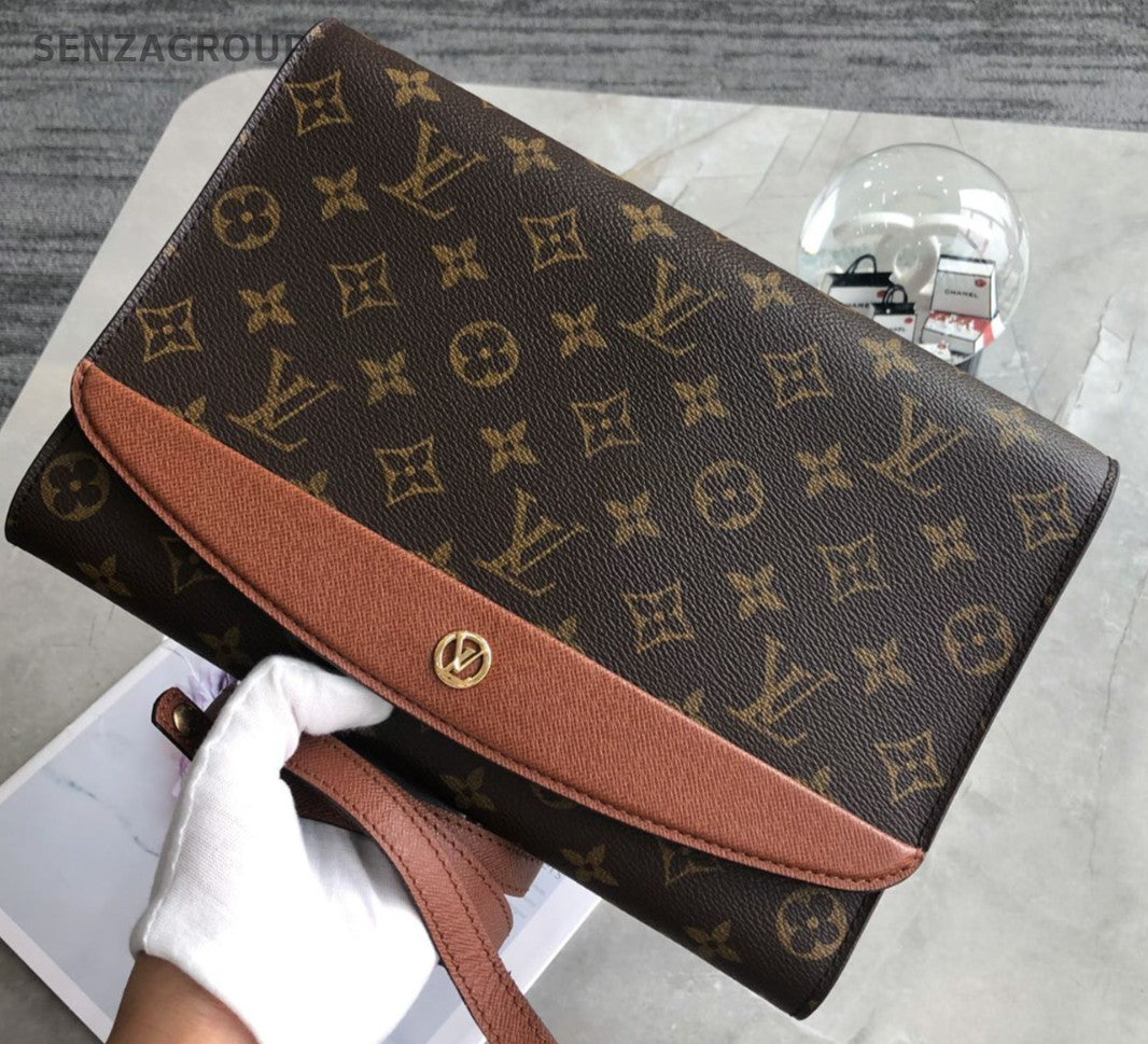 Louis Vuitton Envelope bag Monogram Shoulder bag Crossbody Brown Vintage