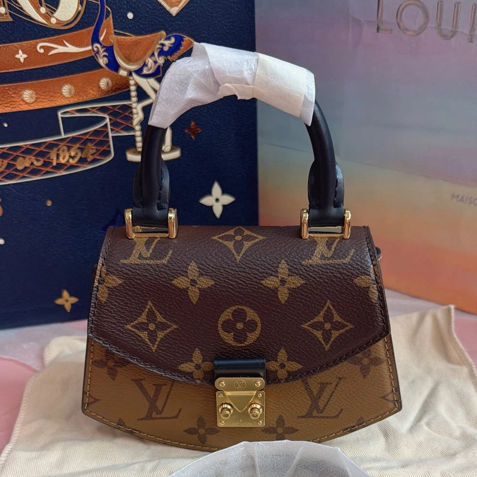 Louis Vuitton Tillsit Mini Monogram Canvas Handbag Crossbody Chip Version