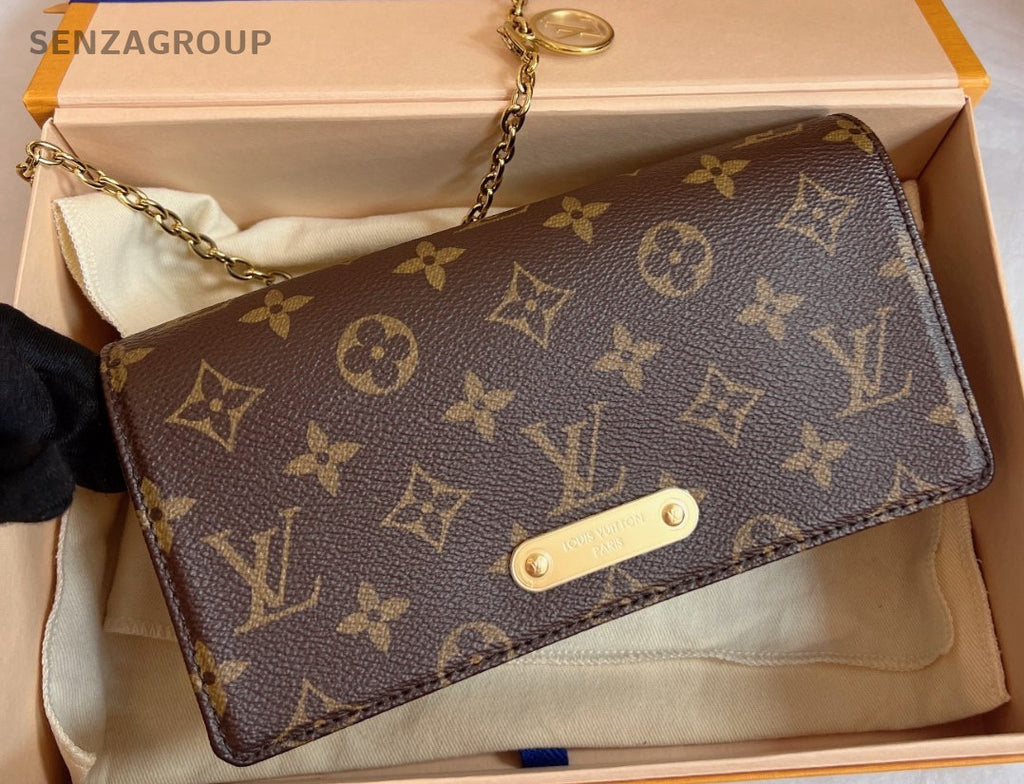 Louis Vuitton Lily Woc Monogram Chain Shoulder bag Crossbody Women Brand NEW