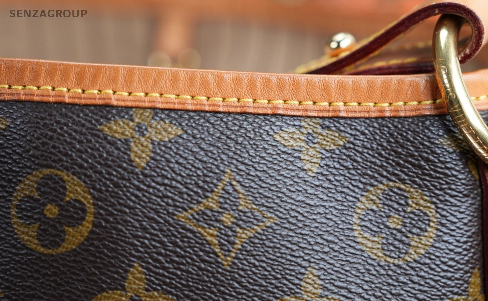 Louis Vuitton DF MM Monogram Shoulder Bag Women Brown