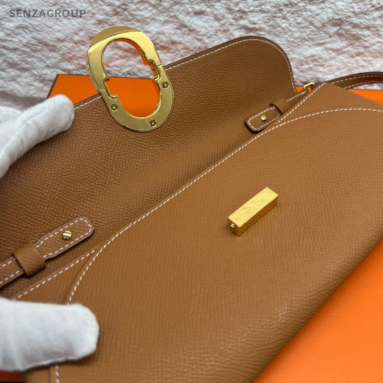 Hermès Maillon Brown Gold E Stamp Leather Shoulder Crossbody Bag Women