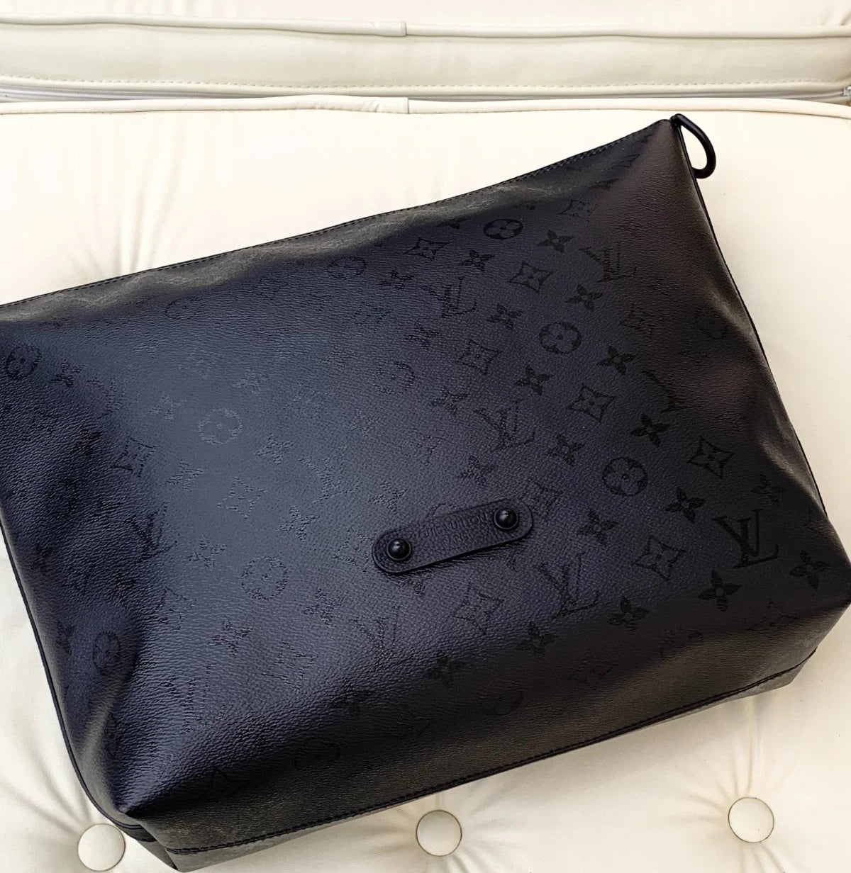 Louis Vuitton Vagabond Hobo Monogram So Black Shoulder Bag Crossbody Unisex S