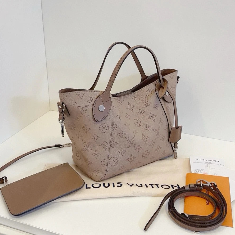 Louis Vuitton Hina PM Top Handle Shoulder Crossbody Gray Silver Women Classic