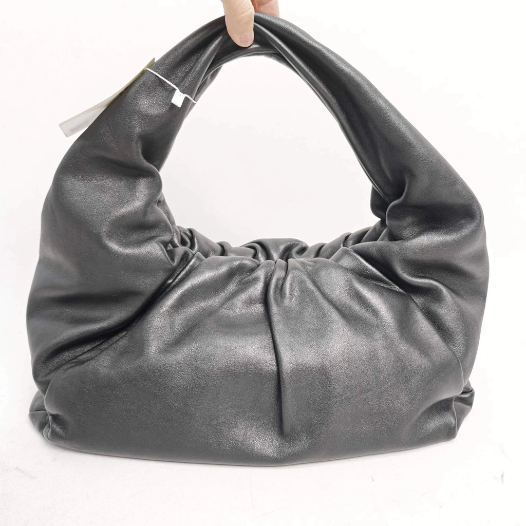 Bottega Veneta Black Calfskin Pouch Cloud Shoulder Underarm Bag For Women