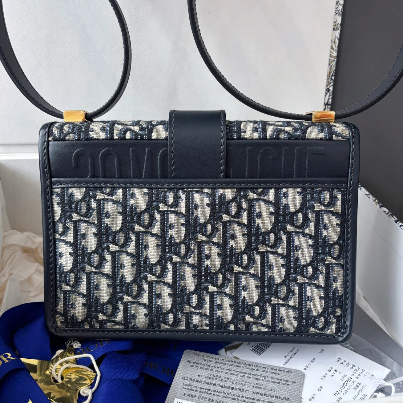 Excellent Christian Dior 30Montaigne PM Blue Oblique Canvas Shoulder Bag GHW