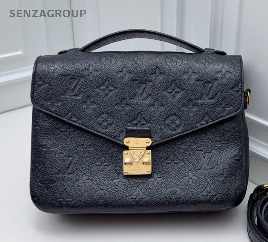 Louis Vuitton Pochette Metis Monogram Shoulder Bag Crossbody Almost Brand NEW