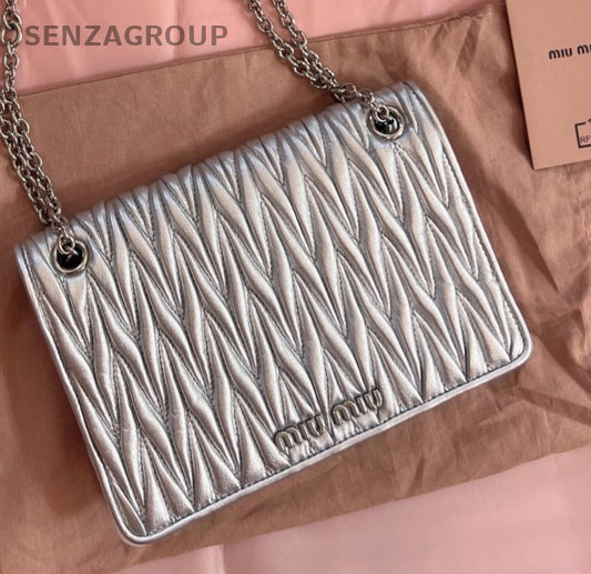 Miumiu wrinkle Woc PM Chain Shoulder bag Silver Brand NEW Women
