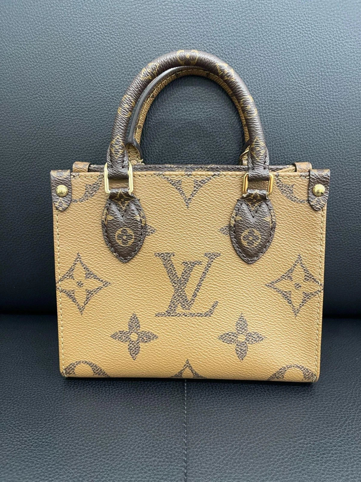 Excellent Louis Vuitton Onthego BB Monogram Canvas Tote Handbag Crossbody GHW
