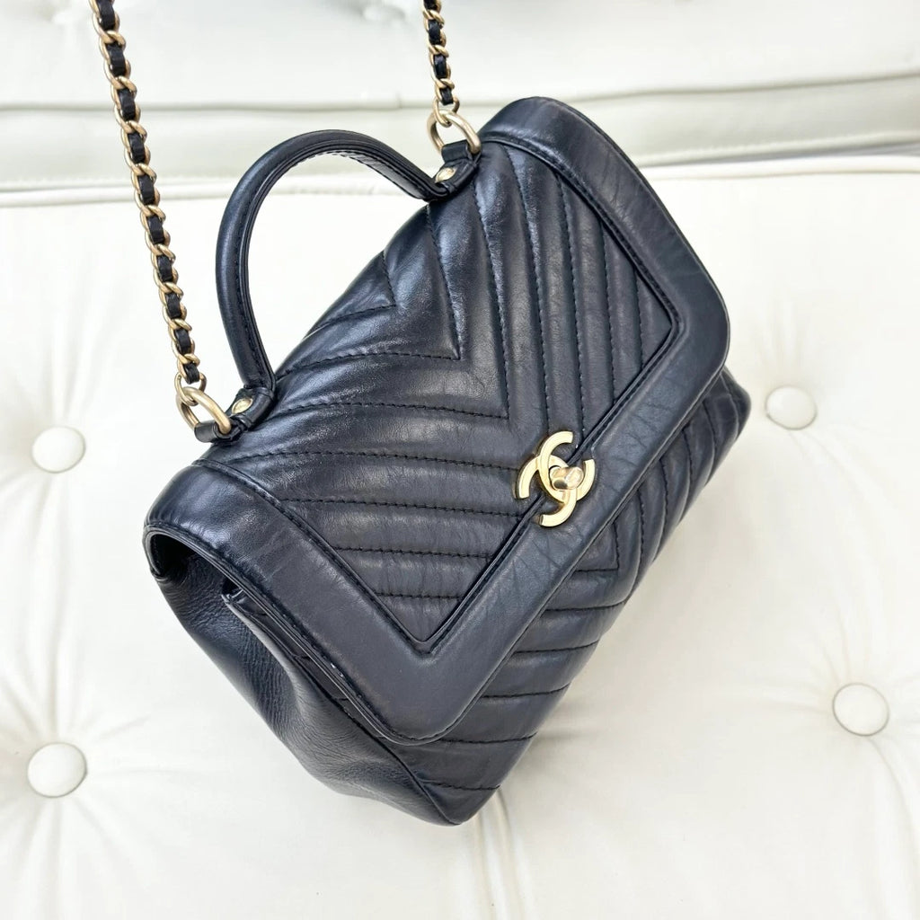 Chanel Calfskin Chevron Chain Crossbody Top Handle Bag Black Gold Women S