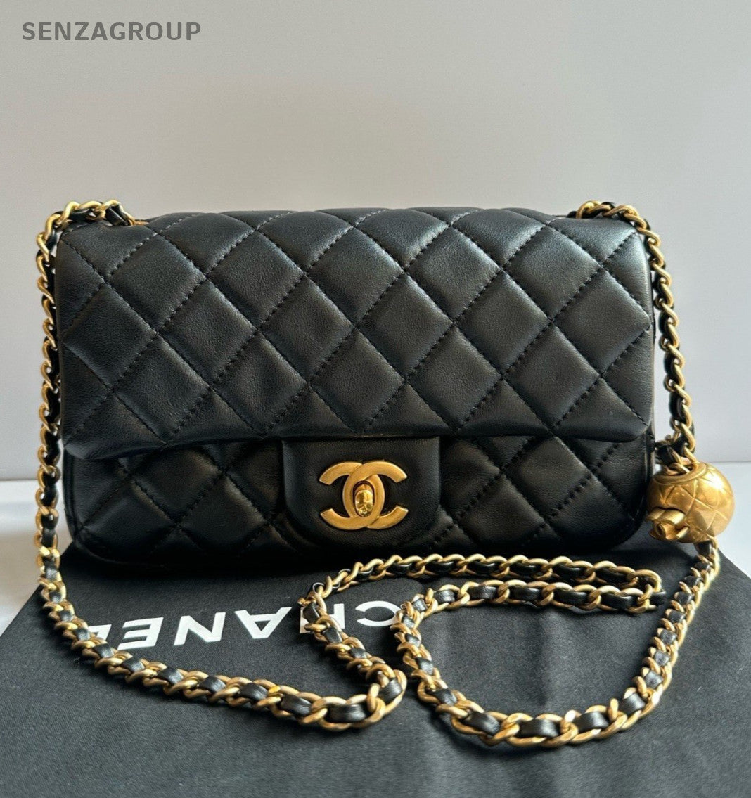 Chanel Classic Flap Mini Chain Shoulder Bag Crossbody Black Gold Women Fashion